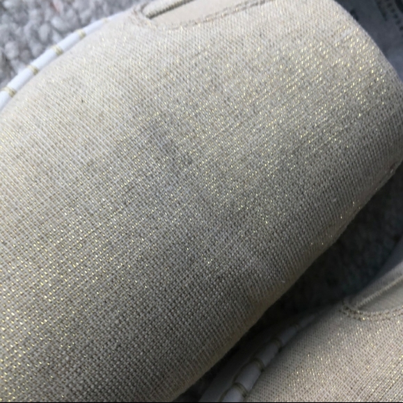 NWT Clark’s Gold Cloudsteppers - Picture 3 of 8